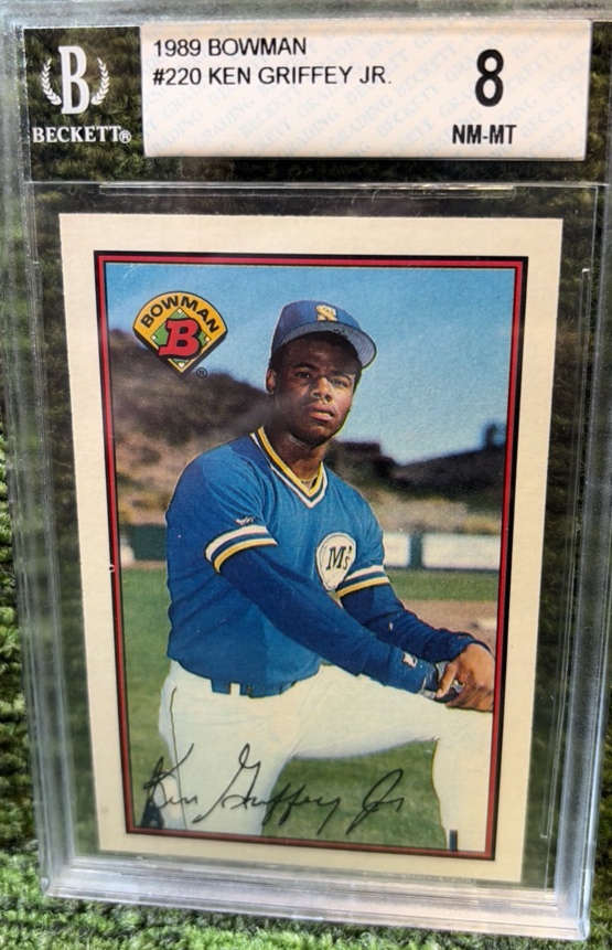 Bowman 1989 Ken Griffey Jr #220 Beckett Graded 8 Base Set Seattle Mariners MLB