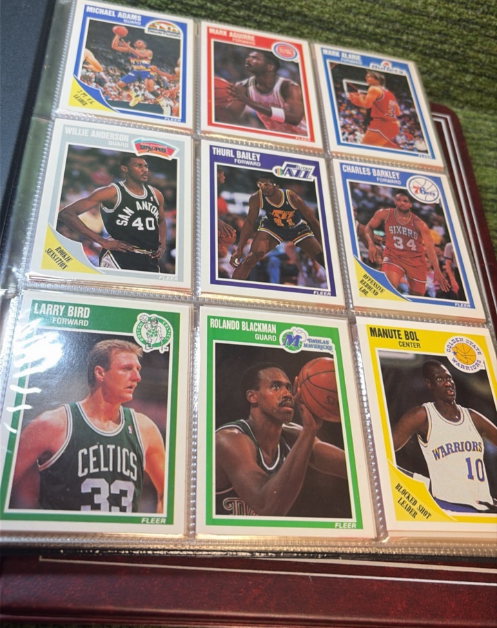 2 Binders of 1989 Fleer Basketball Mixed w Larry Bird & More Stars
