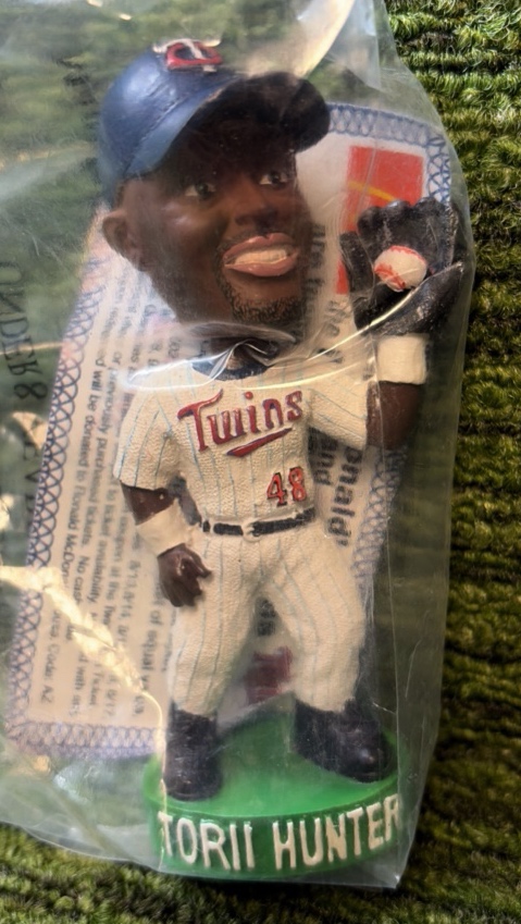 Torii Hunter McDonalds Mini Bobblehead 2002 MN Twins - NIP