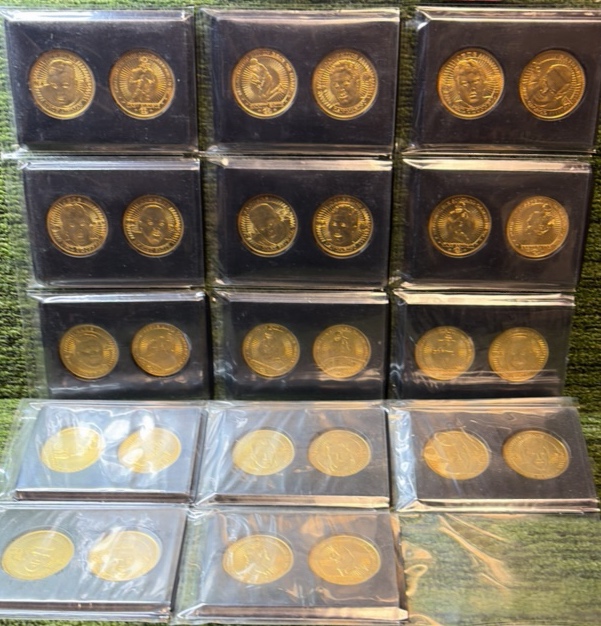 1997 Pinnacle Mint 4000 COMPLETIONS LIMITED EDITION BRASS COINS w DAN MARINO