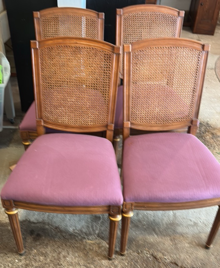 Set of 4 nice Dining Chairs