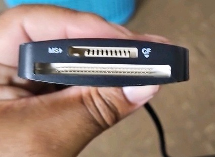 4 slot card usb 3 cord with usb c adapter
