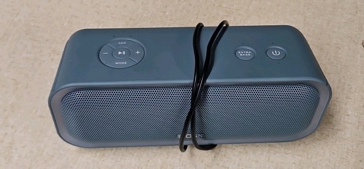 BOSE speaker