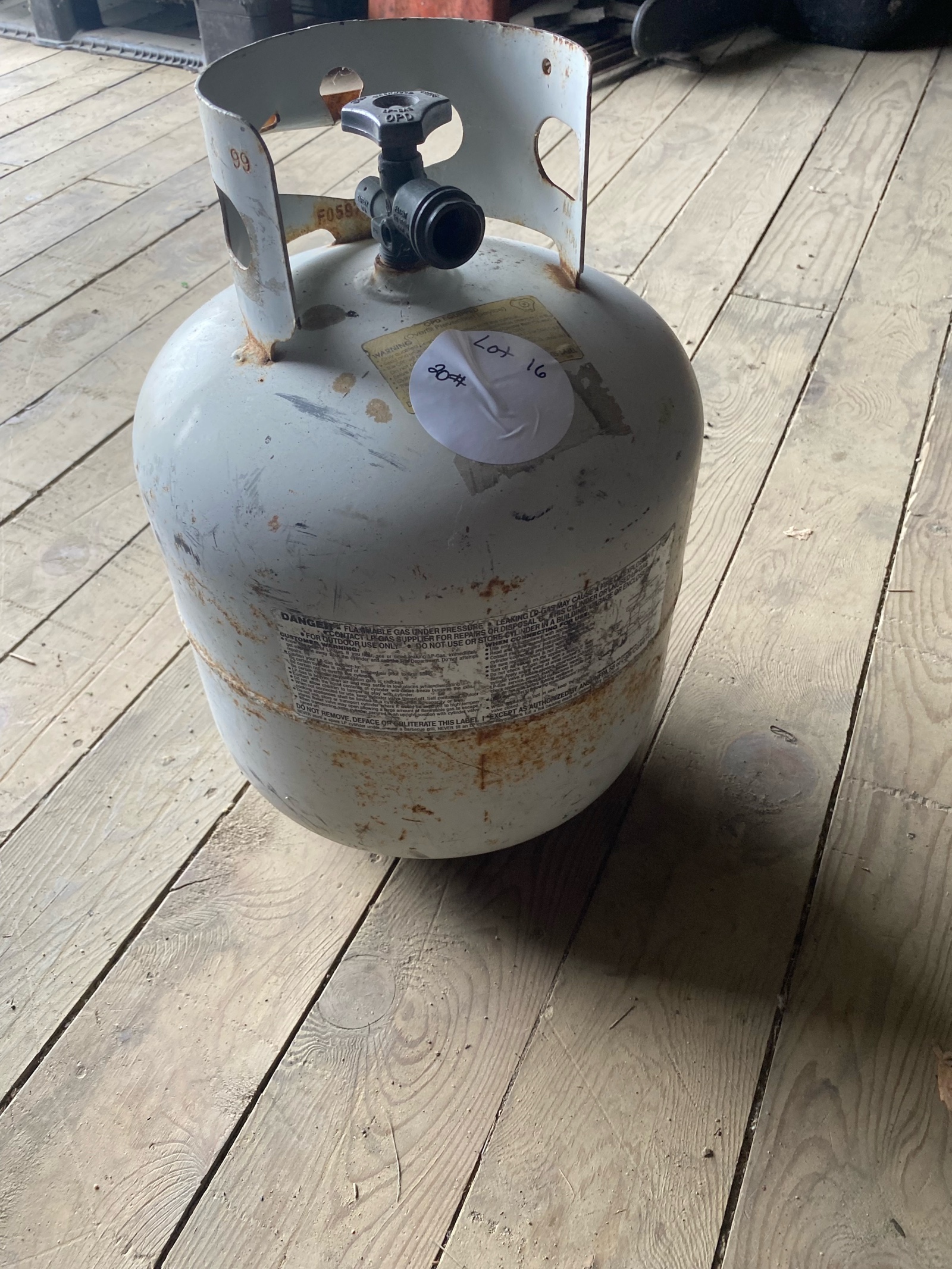 20# propane tank