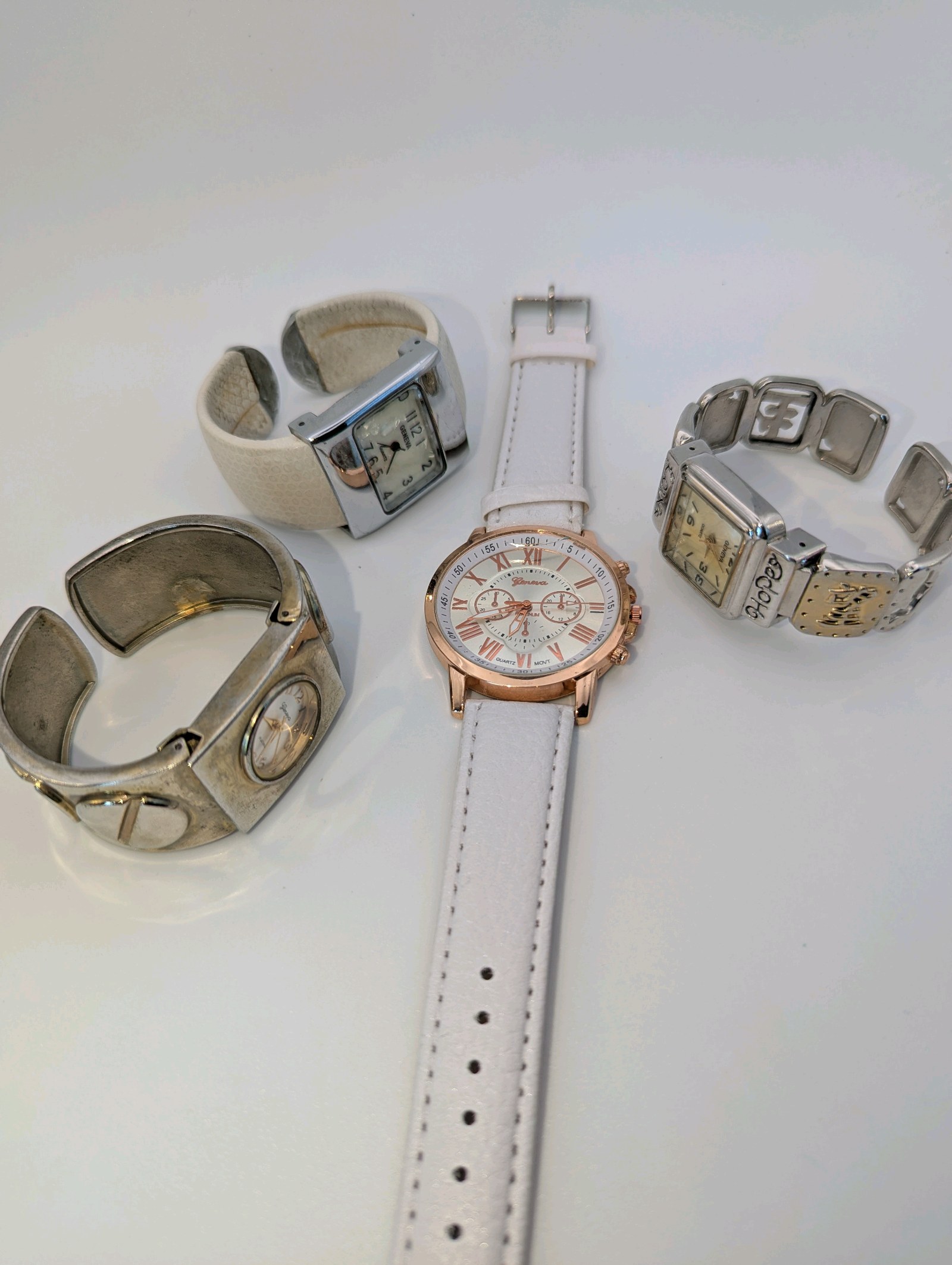 (4) Geneva Cuff Watches Women, Working|New Batteries