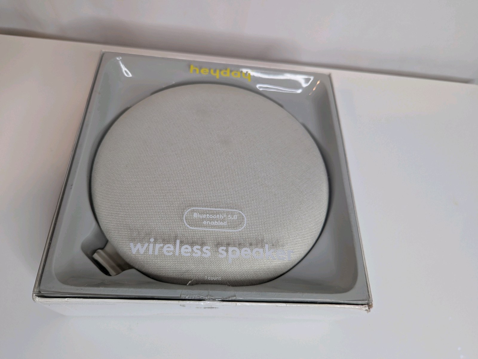 Heyday brand wireless Bluetooth speaker, NIB