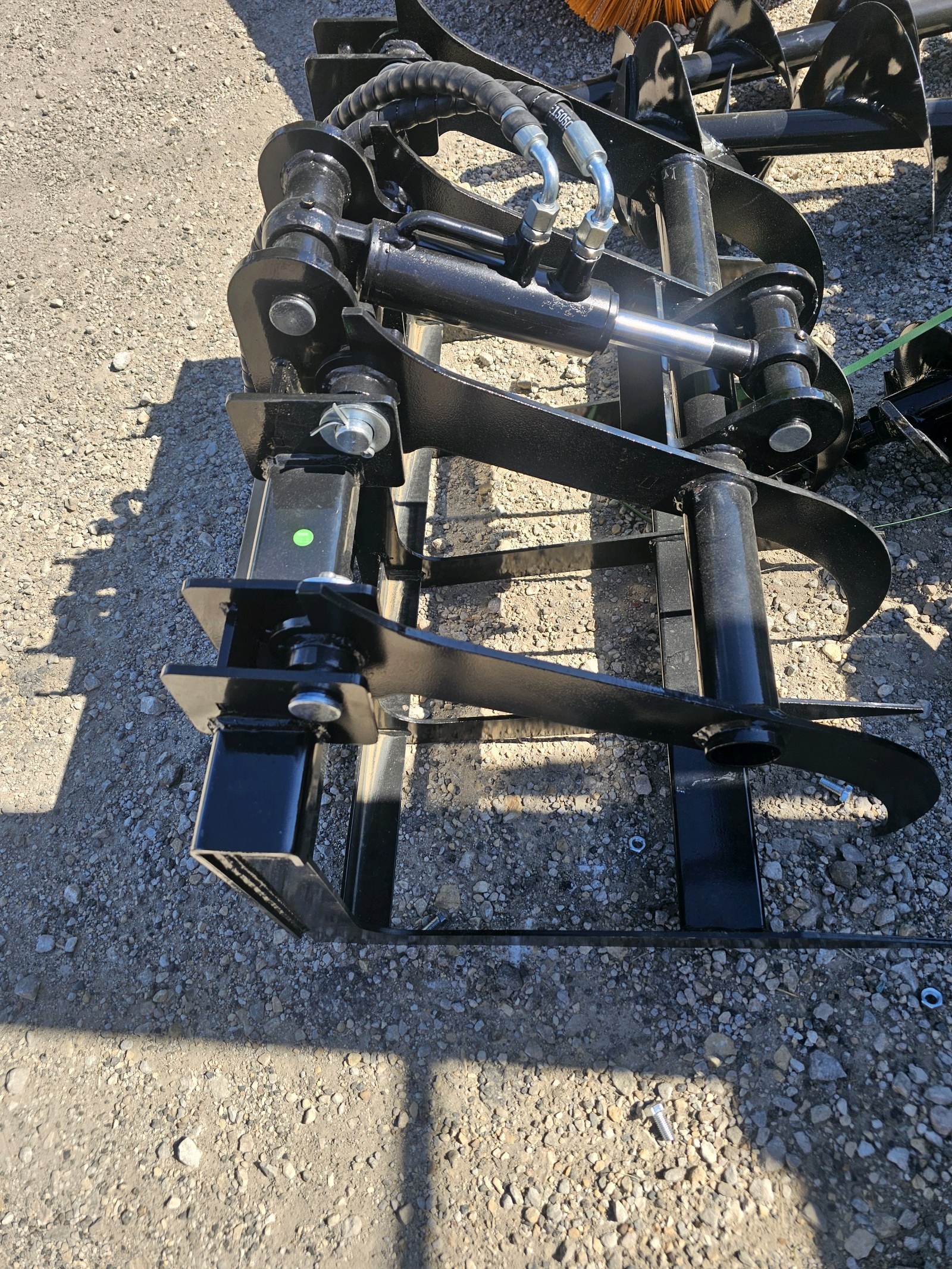 Unused 2026 SDLANCH Grab- wooden Fork
