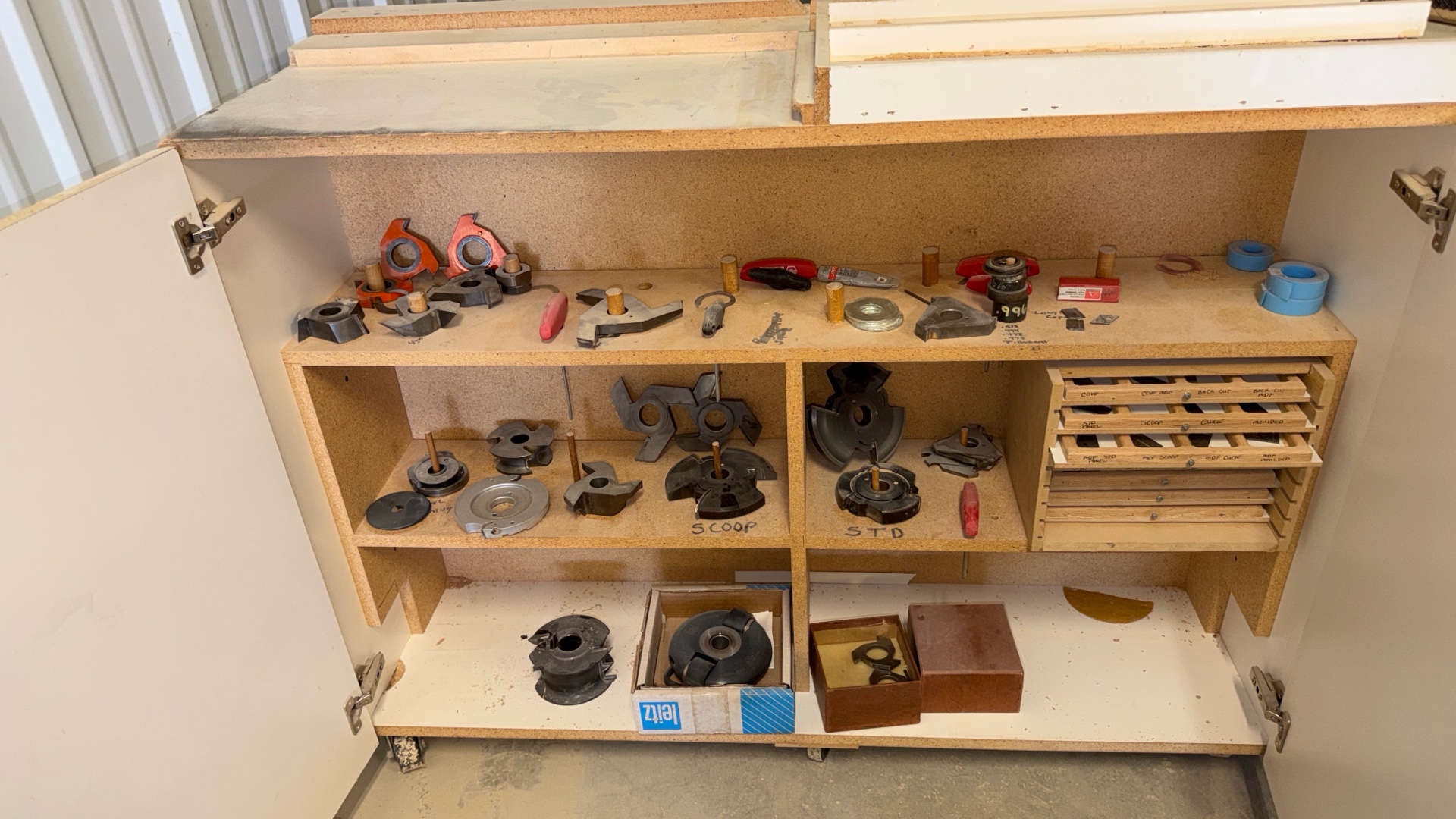 Shaper Cutter Heads in portable custom-made Cabinet includes cutting tools
