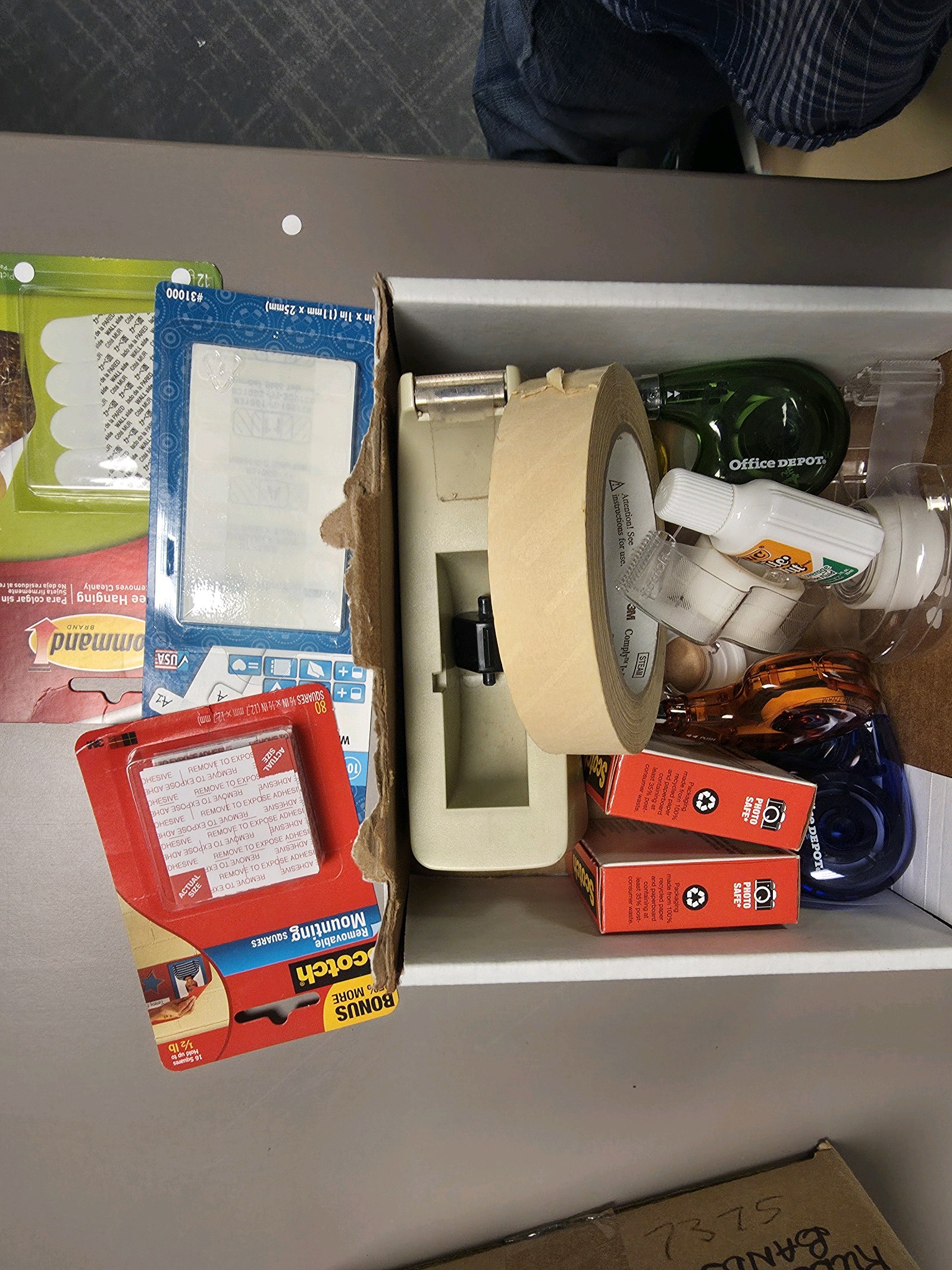 Tape Dispenser, White Out