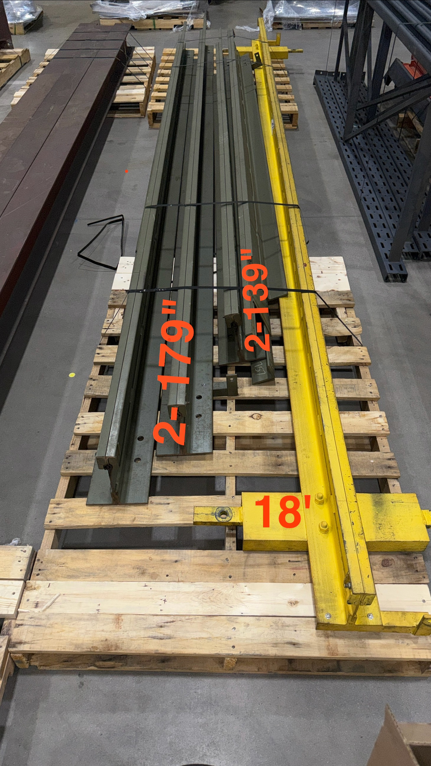 Overhead Crane With 1/2 Ton Hoist With Remote - Works