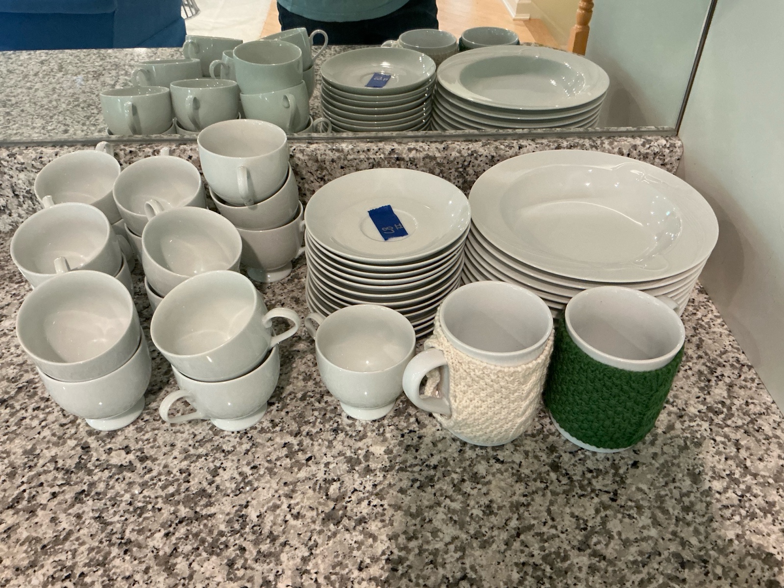 Mikasa White Classic Flair China Diner set Plates Cups