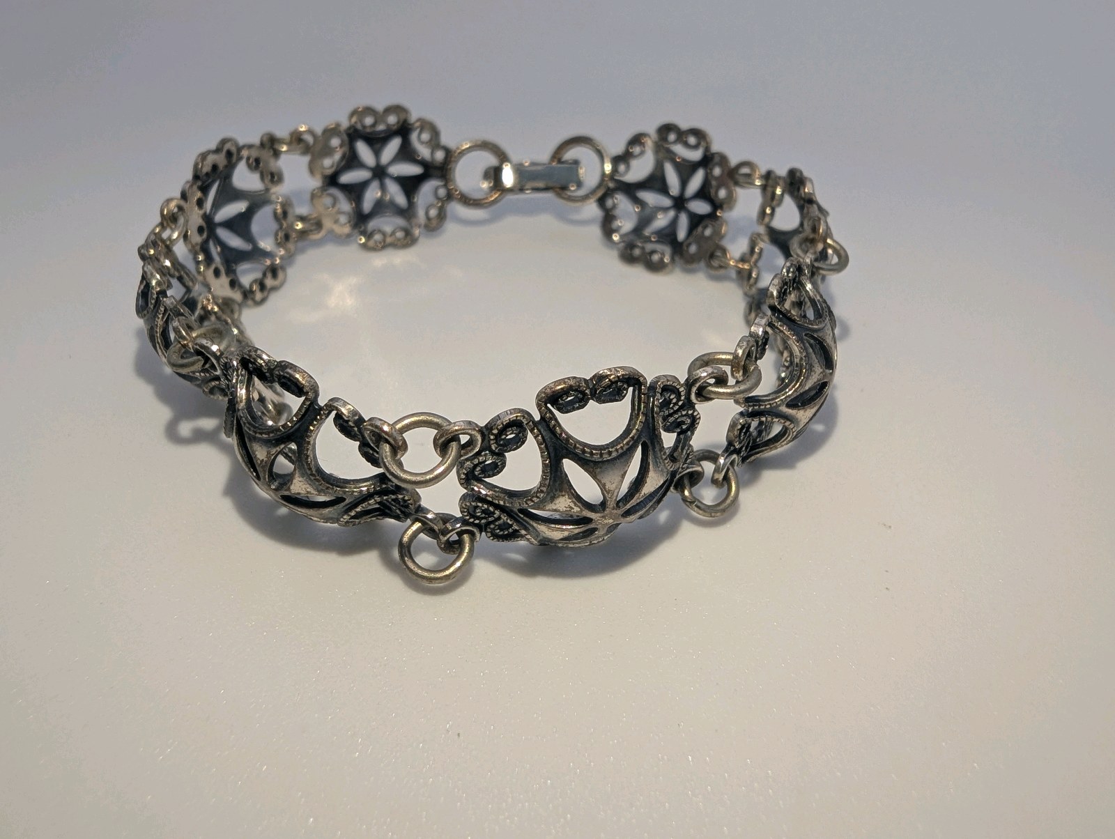 Vintage Floral Filigree Sterling Silver Bracelet, Size 6