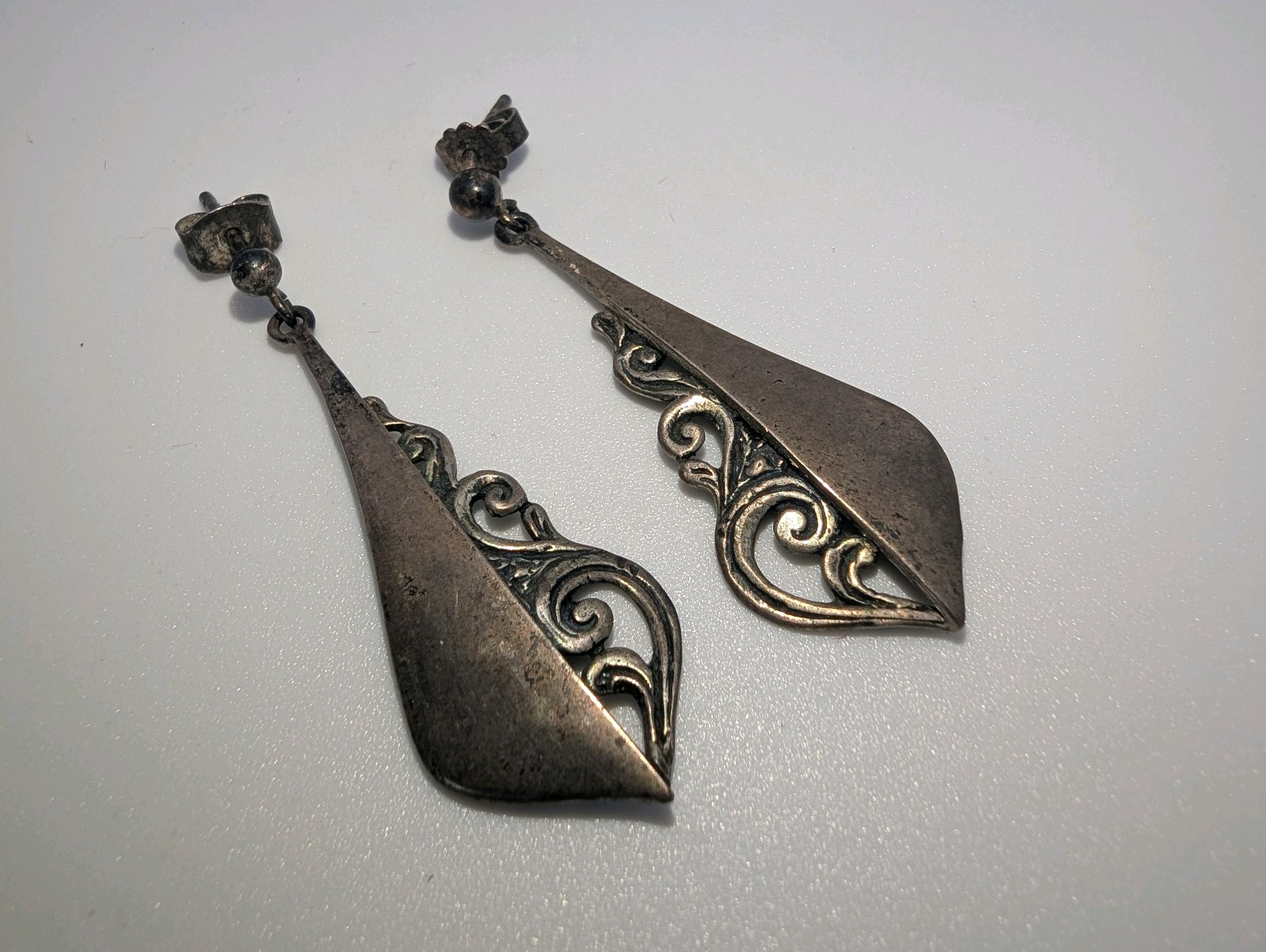 Sterling silver dangle earrings- intricate, antique-style filigree design