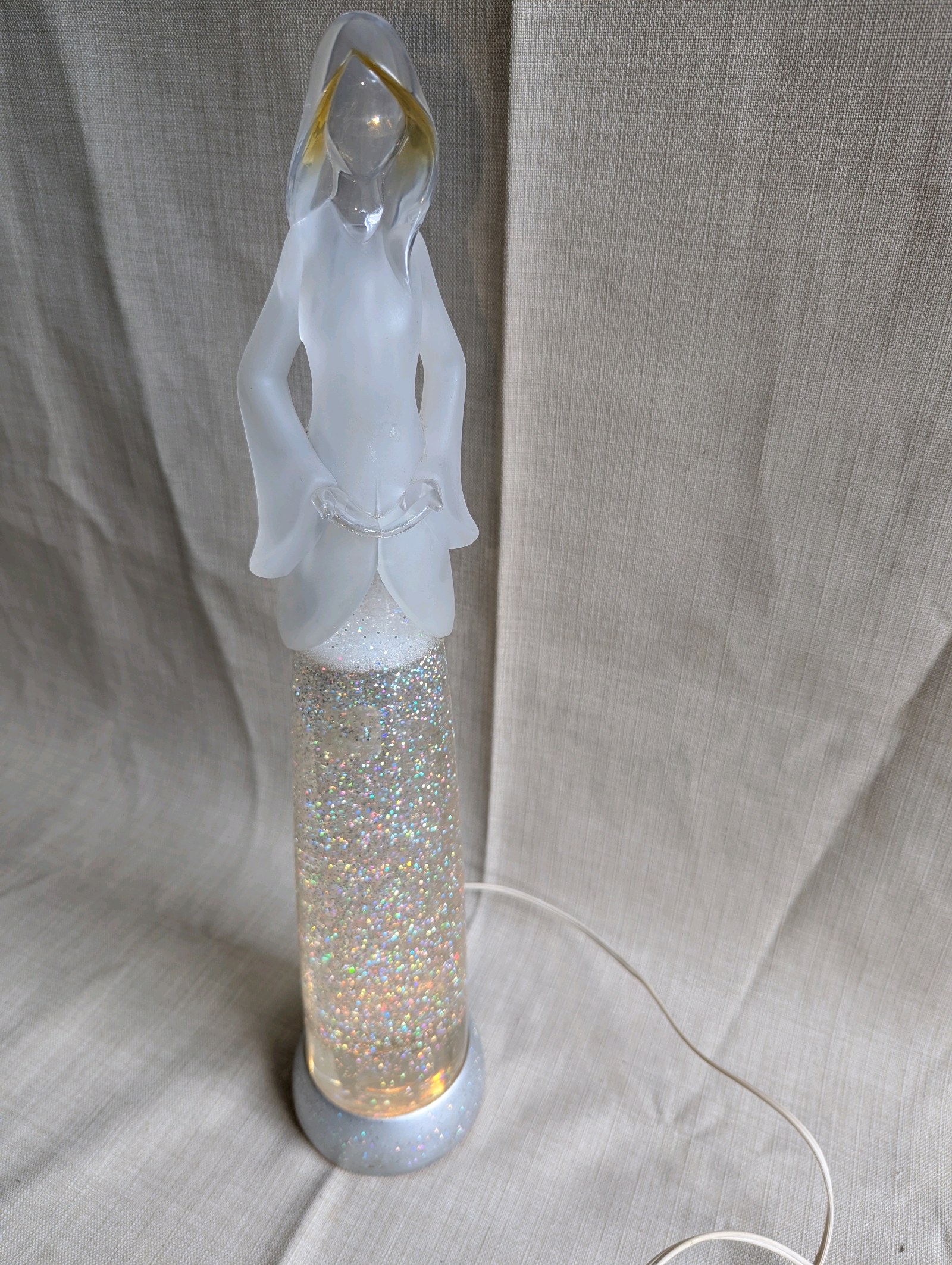 Cracker Barrel frosted acrylic angel lamp, water-filled base with swirling silver glitter