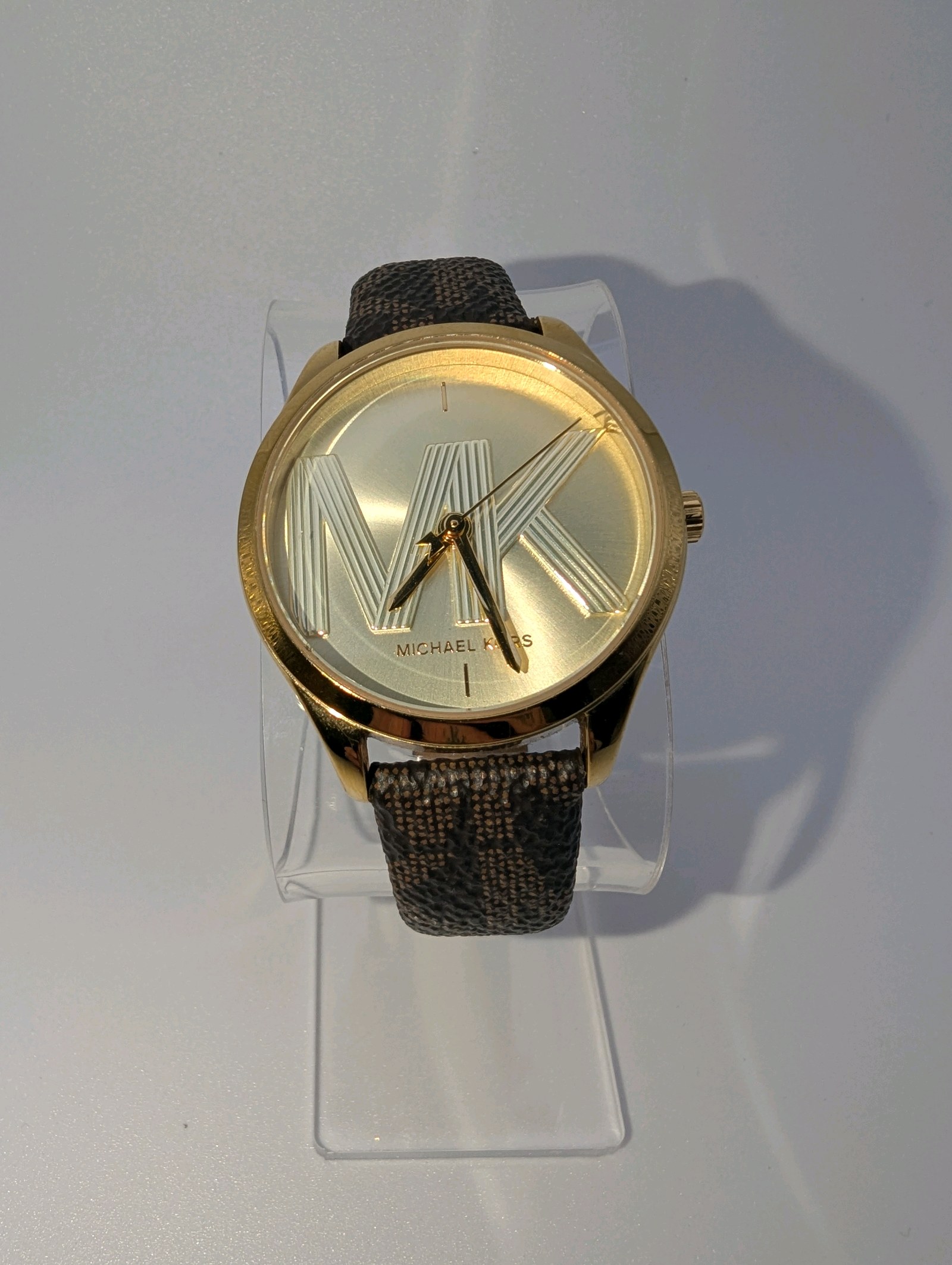 Michael Kors Jaycie watch, Like new  Works, New battery