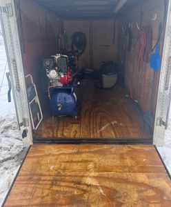 6 x 12 Cargomate trailer 4-cylinder air compressor