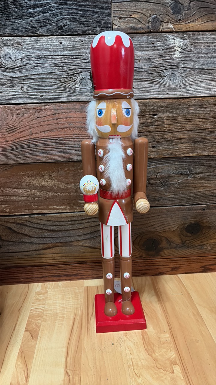 Nutcracker - gingerbread theme - 18 tall - Retail $50