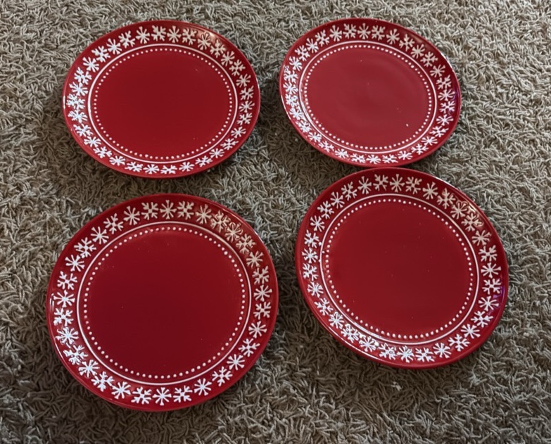 Set of Four Red Christmas Plates, Snowflakes Design, Beautiful, 8.5 Across Size