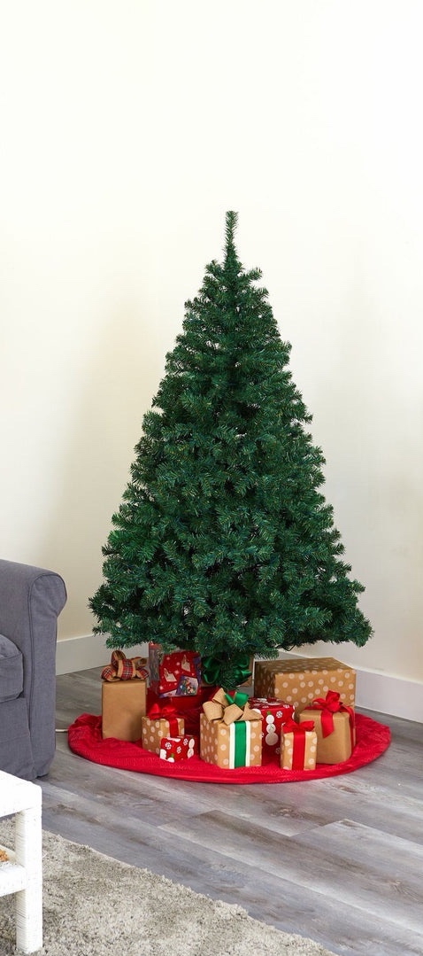6 Northern Tip Pine Artificial Christmas Tree - 680 tips