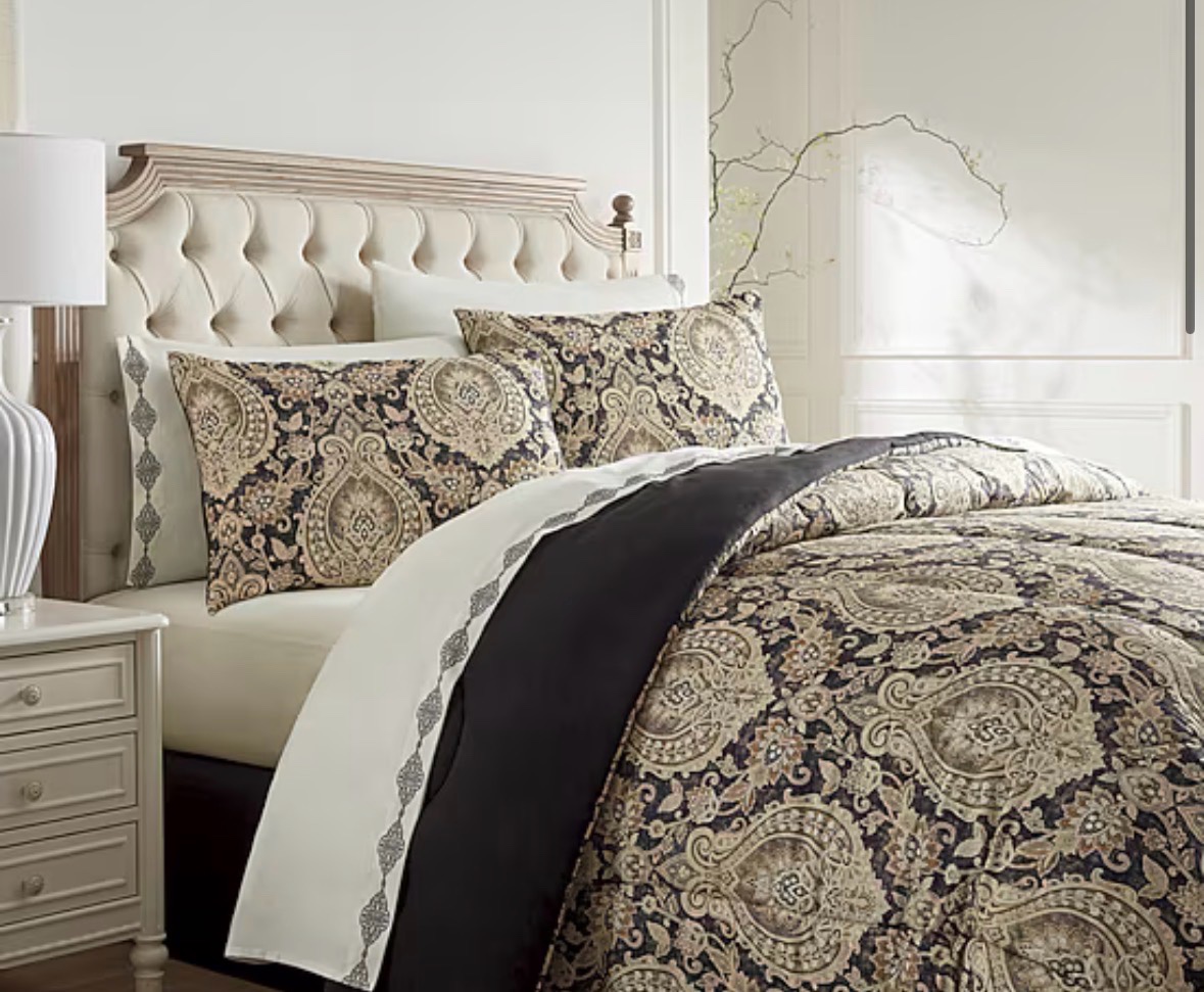 Broadhaven Kent 8-pc. Reversible Complete Bedding Set with Sheets