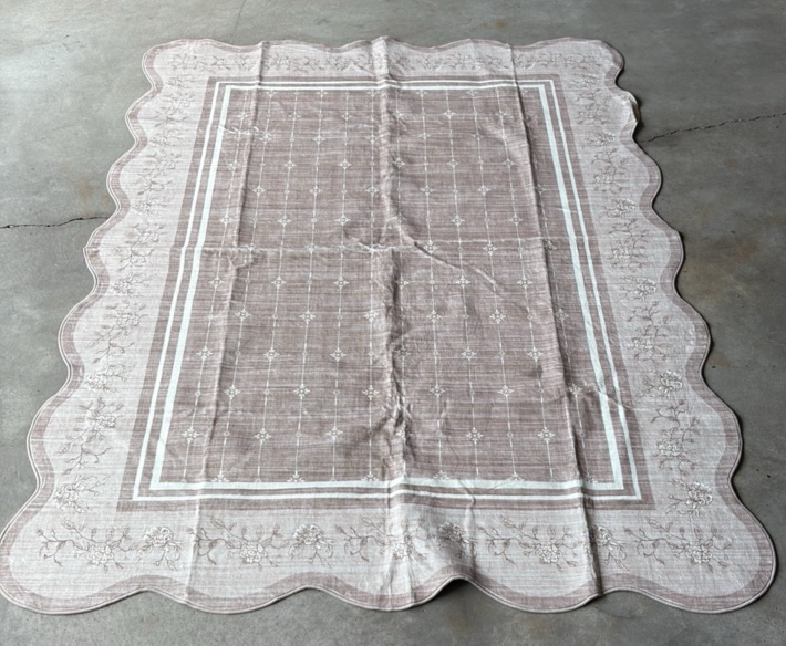 Indoor Washable Rug, Tan and Brown Floral Pattern 83 x 59