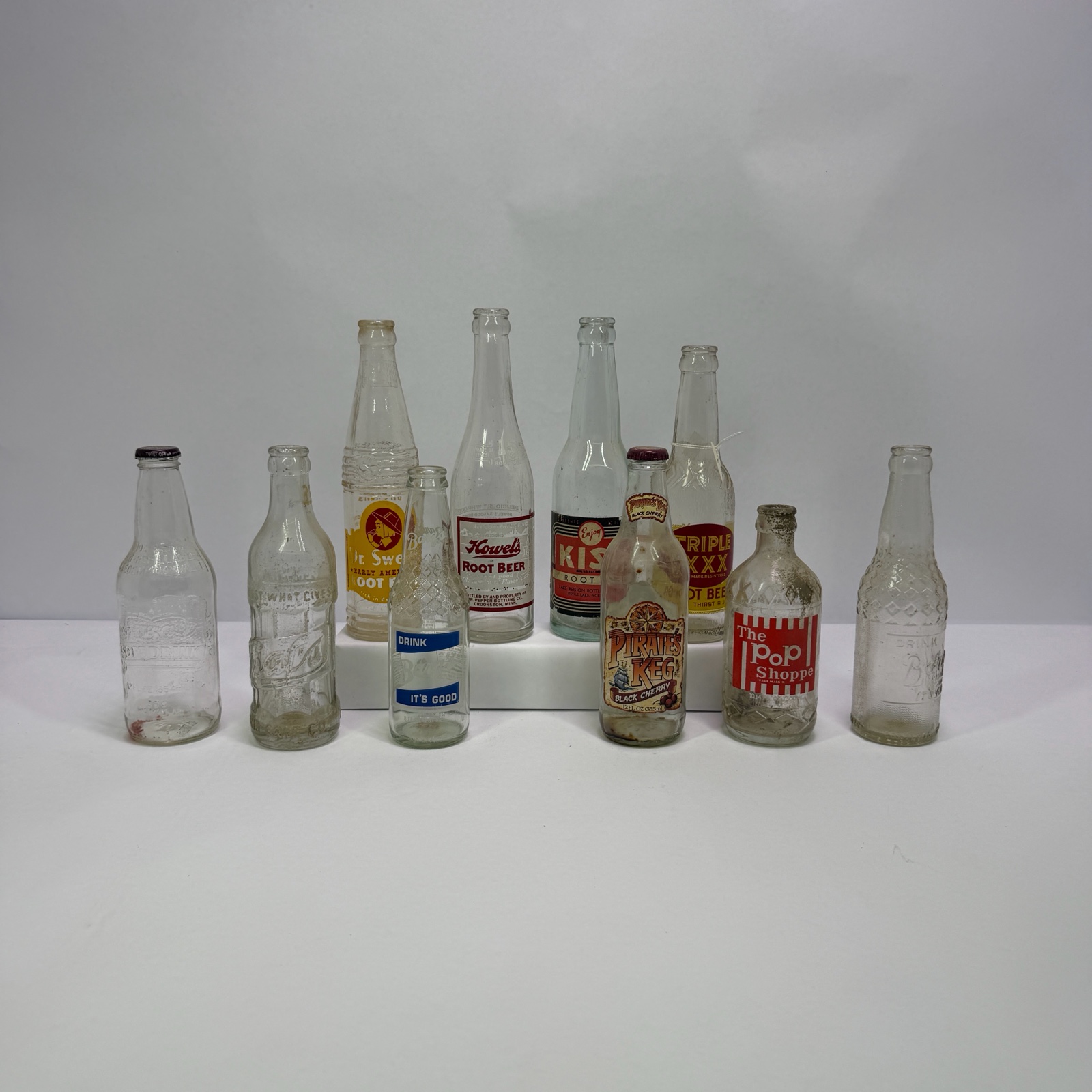 Lot of Vintage Clear Glass Soda Bottles Dr Pepper Pepsi Royal Crown Orange Crush