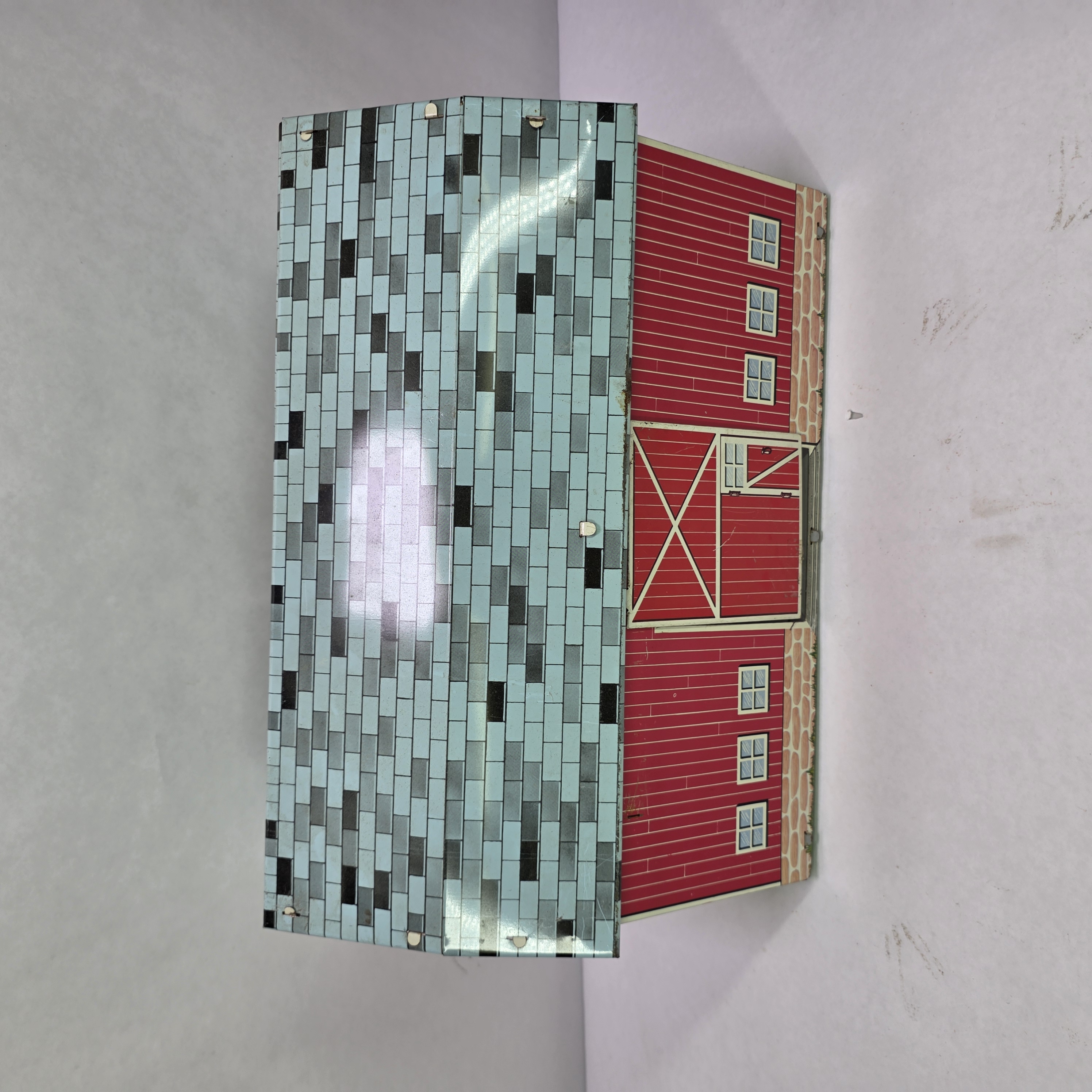 Vintage Tin Litho Springfield Farms Barn Toy Building