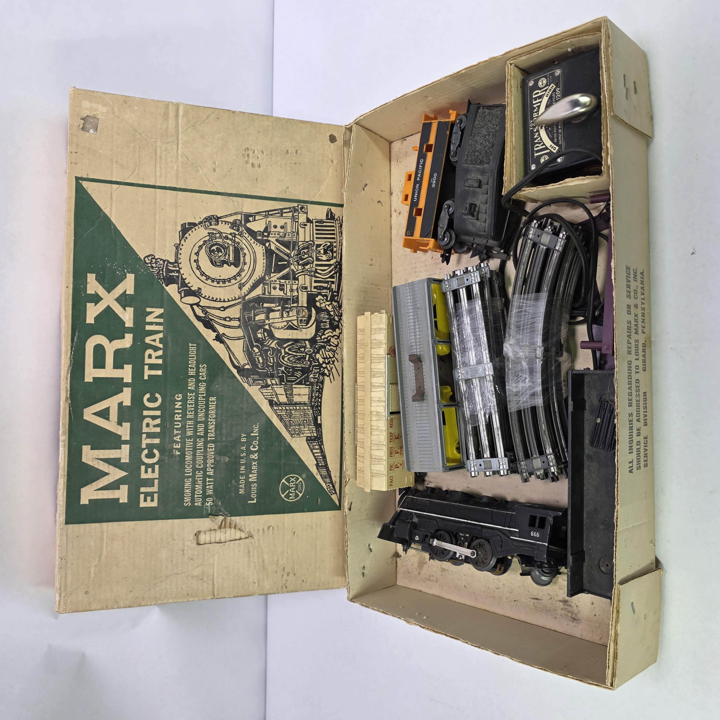 Vintage Marx Electric Train Set in Original Box Lot