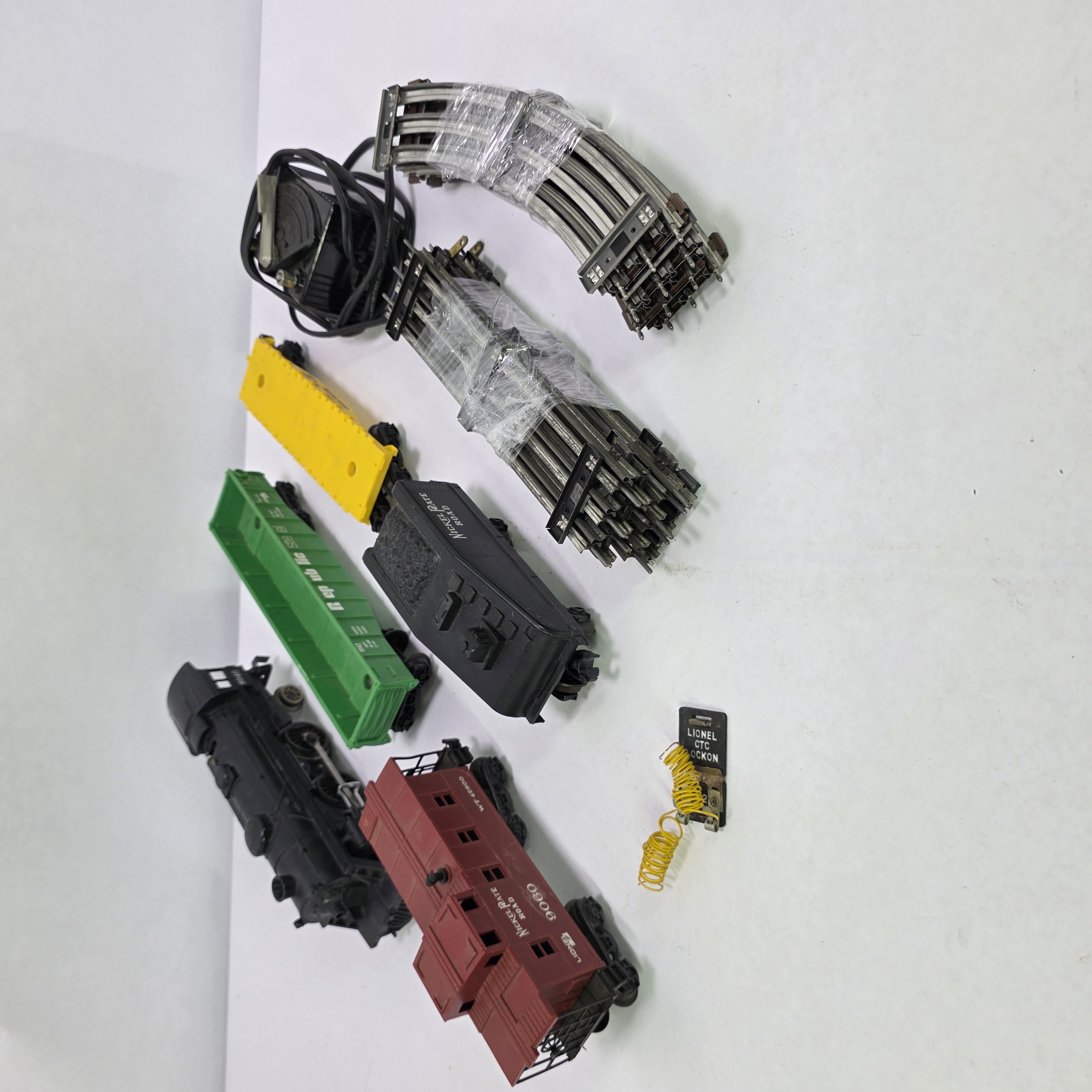 Vintage Marx Electric Train Set Lot with Track, Cars, Locomotive, and Transformer
