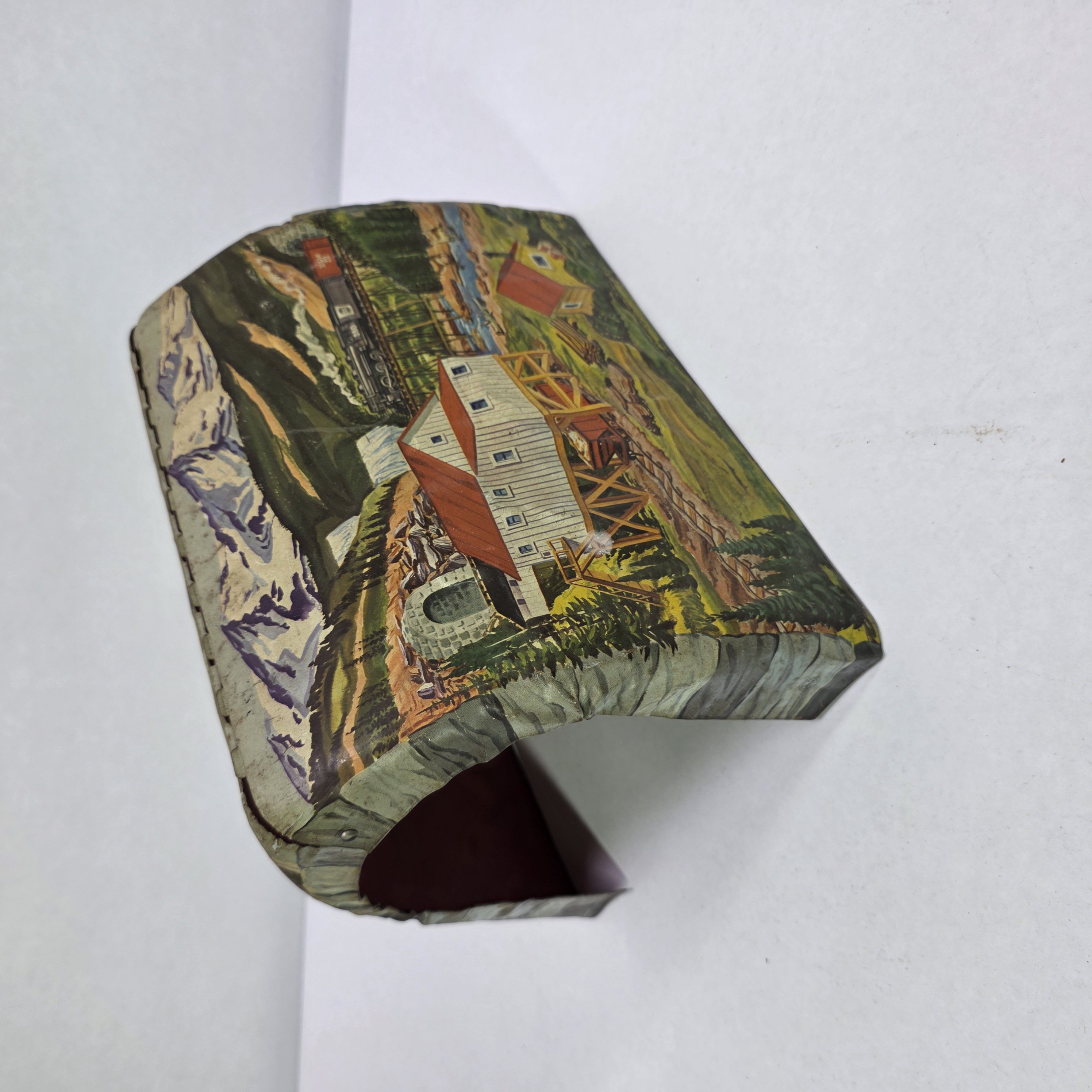 Vintage Tin Litho Model Train Tunnel Mountain Scene Accessory