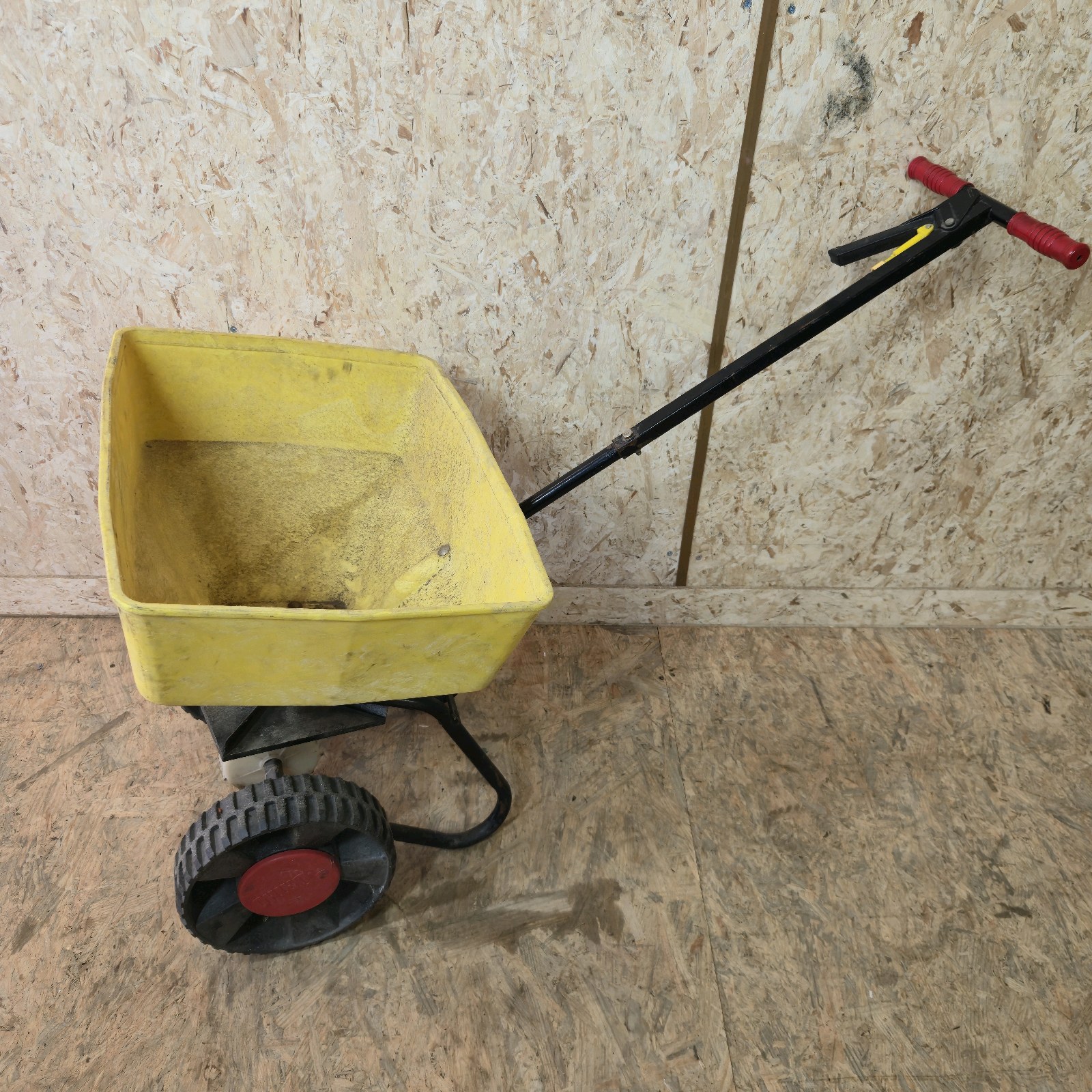 Ortho Yellow Push Lawn and Garden Broadcast Spreader