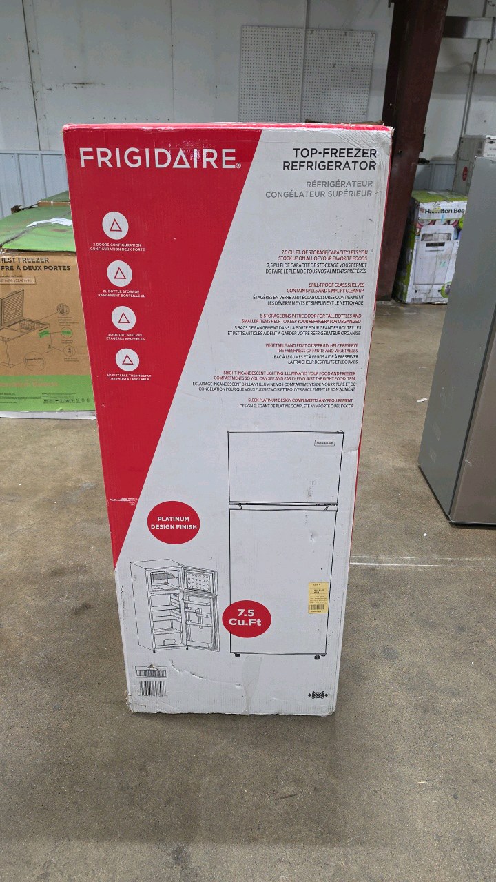 Frigidaire Top Freezer Refrigerator