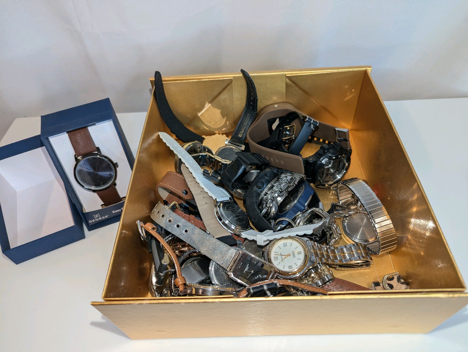 Pre-owned Watch Lot- all need batteries
