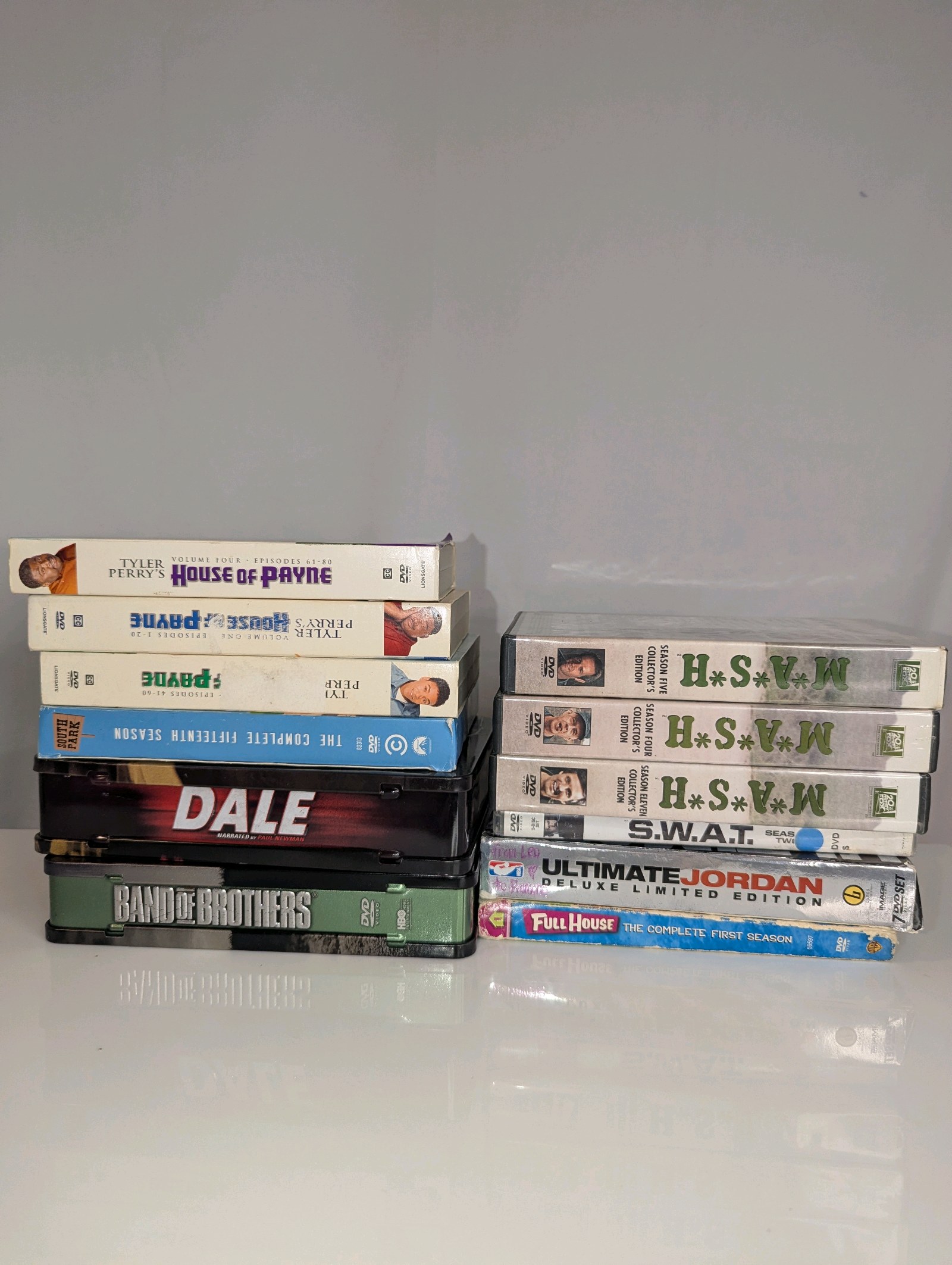 Lot of TV Series, MASH, Ultimate Jordan